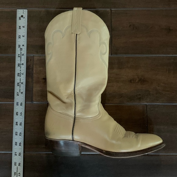 MEN’S Chisholm Cowboy Boots main image 2